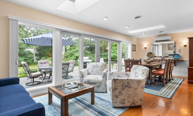 Chatham House | 145 m² House ∙ 4 bedrooms ∙ 10 guests
