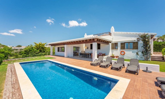 Binibequer Vell Villa | 150 m² Villa ∙ 4 bedrooms ∙ 8 guests
