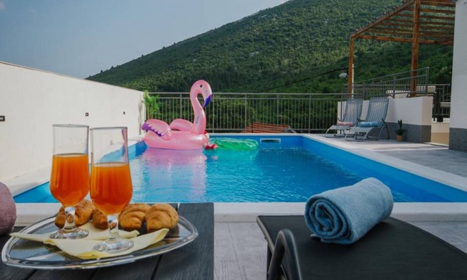 Seget Villa | 150 m² Villa ∙ 3 bedrooms ∙ 6 guests