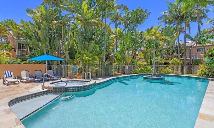 Noosaville Resort | 185 m² Resort ∙ 3 bedrooms ∙ 127 guests