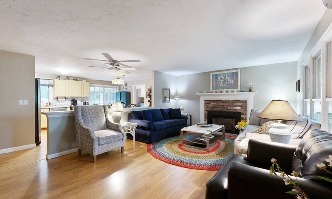 Barnstable House | 213 m² House ∙ 3 bedrooms ∙ 8 guests