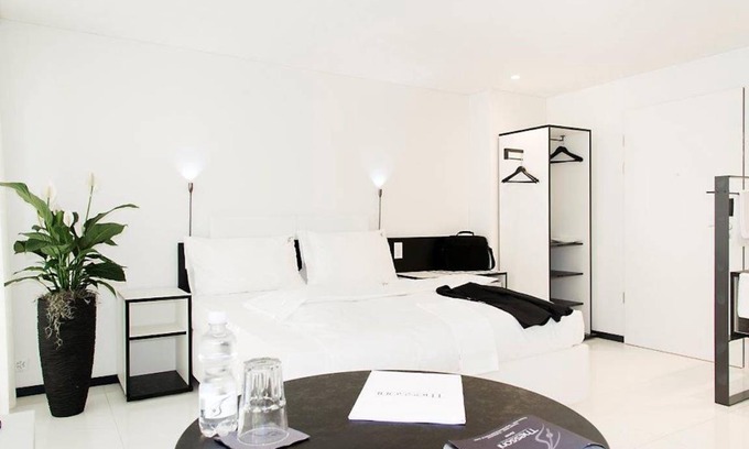 Regensdorf Apartment | 28 m² Apartment ∙ 1 guest