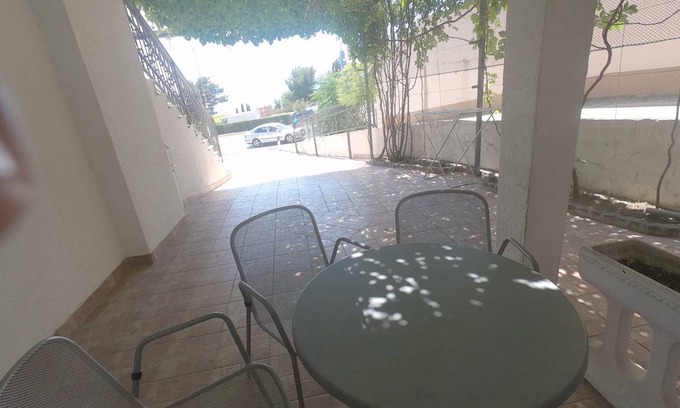 Zelenka Apartment | 41 m² Apartment ∙ 2 bedrooms ∙ 5 guests