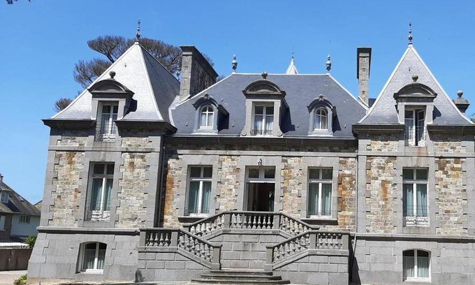 Saint-Igneuc Apartment | 45 m² Apartment ∙ 2 bedrooms ∙ 6 guests