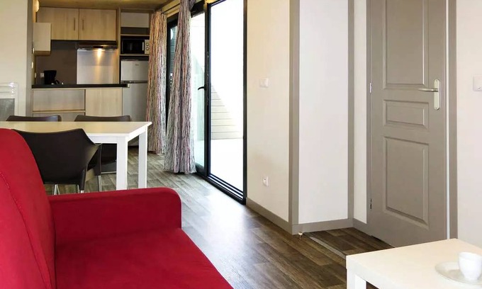 Rochefort-en-Terre House | 50 m² Mobile home ∙ 1 bedroom ∙ 2 guests