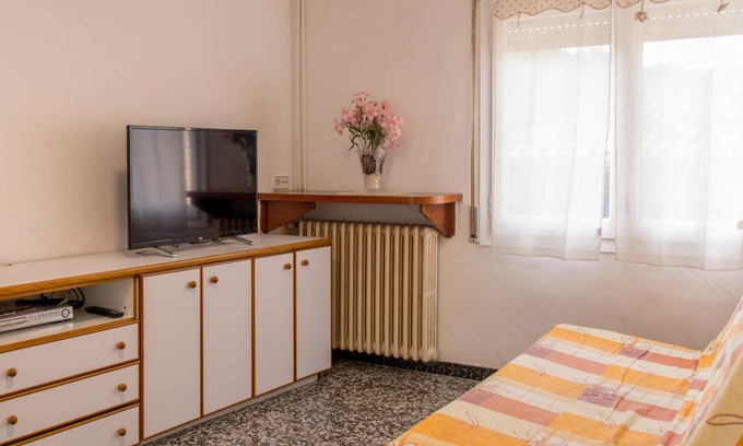 Tremp Apartment | 58 m² Apartment ∙ 1 bedroom ∙ 3 guests