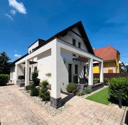 Szemeretelep Apartment | 68 m² Apartment ∙ 2 bedrooms ∙ 4 guests