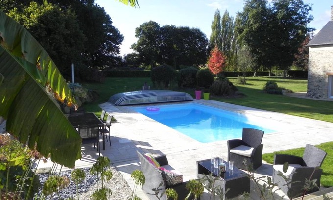 Plouasne House | 70 m² Gîte ∙ 2 bedrooms ∙ 4 guests