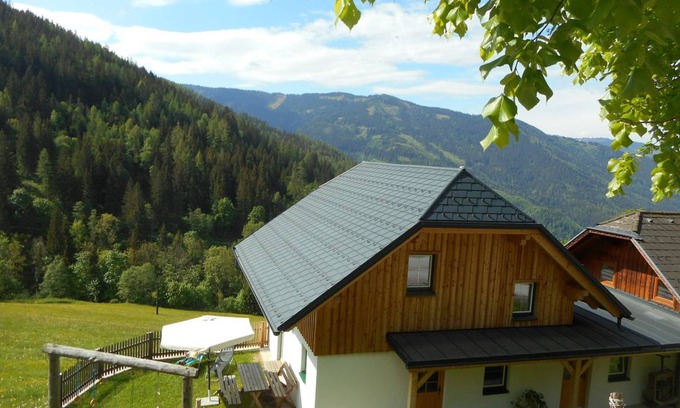 Aigen im Ennstal House | 85 m² House ∙ 2 bedrooms ∙ 5 guests