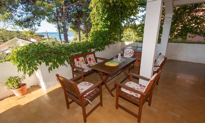 Molat Apartment | 92 m² Apartment ∙ 3 bedrooms ∙ 6 guests