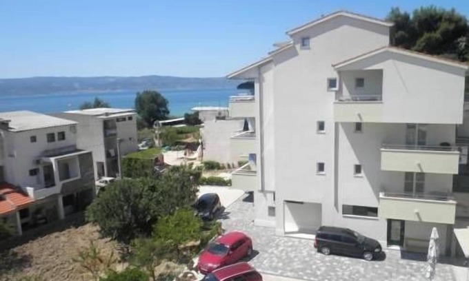 Duce Apartment | Apartment in Duće with Terrace, Air condition, WIFI, Washing machine (4173-4)