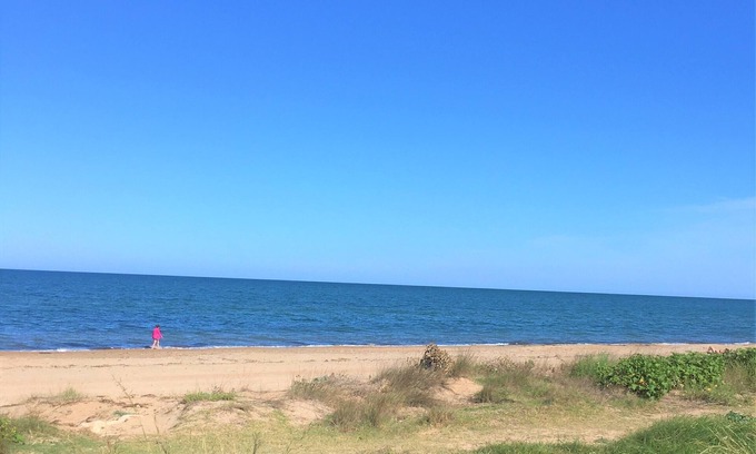 Molinell Apartment | bajo con jardín B4 - Three Bedroom Apartment, Sleeps 6