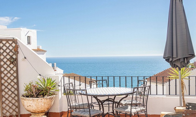 Chimenea Apartment | Capistrano Playa 618
