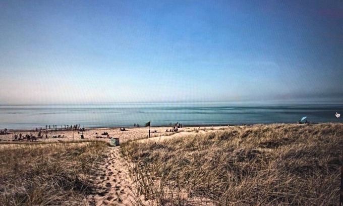 Michigan City House | Charming Beachfront Home w/huge backyard,steps to beach!Recently renovated.