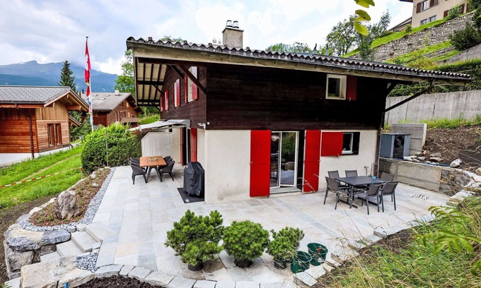 Grindelwald Apartment | Cosy apartment for 6 people with WIFI, TV, terrace and pets allowed