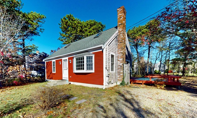 South Chatham House | Dog-friendly home near beaches with deck, grill, firepit, streaming, W/D, & AC