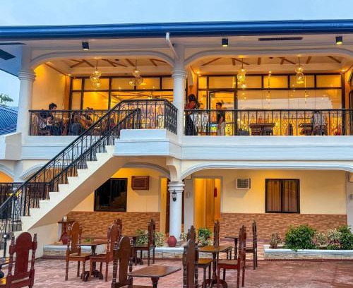 Puerto Princesa City Centre Hostel | Hola Hostel Puerto Princesa