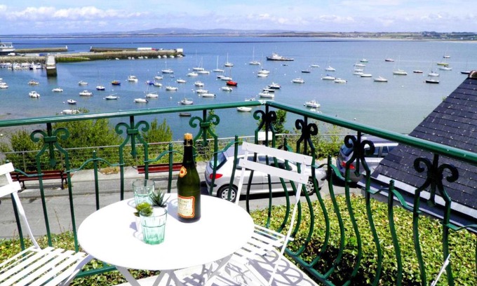 Douarnenez House | Holiday home with panoramic sea views, Douarnenez