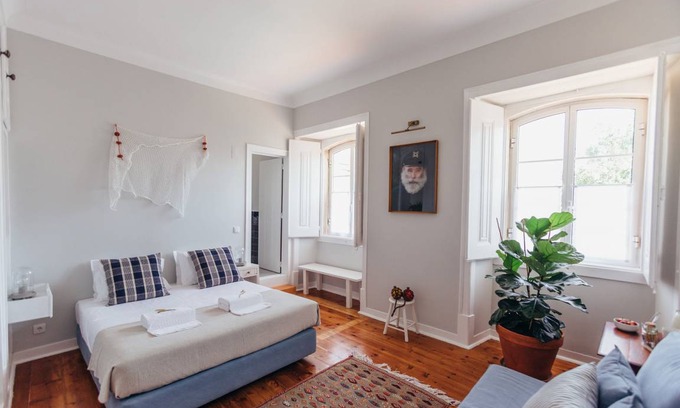 Cascais Hostel | Hostel ∙ 32 guests