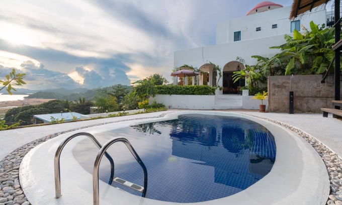 Coron Town Proper Hostel | Hostel ∙ 8 guests