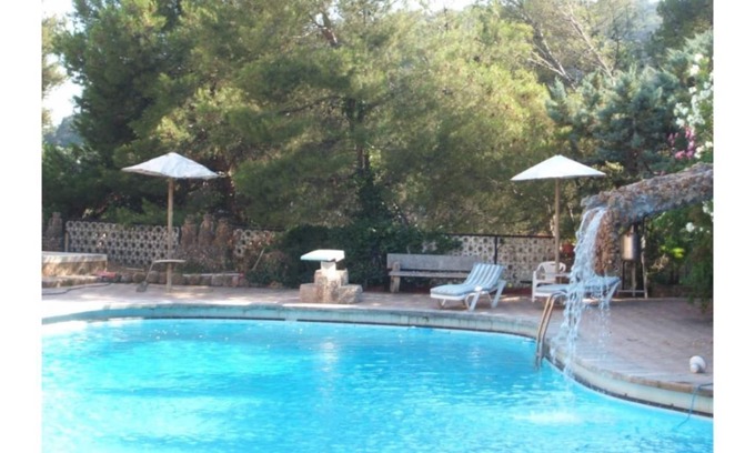 Serra House | House 2 full rental in Porta del Cel for 4 people