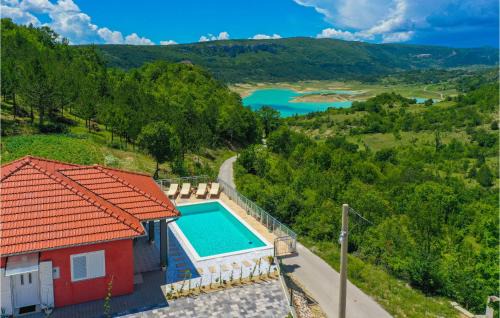 Prolozac House | Lovely Home In Ricice