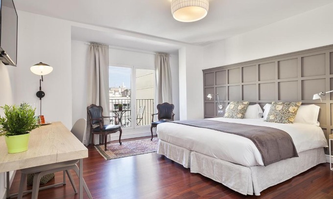 Dreta de l'Eixample Apartment | Milton House Gran Via