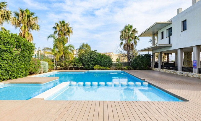 El Grau de Moncofa Apartment | Nice apartment for 4 people with WIFI, A/C, pool, TV and terrace