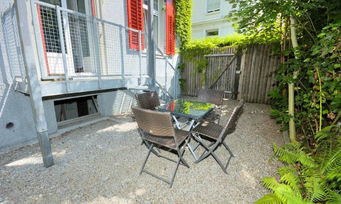 Seefeld Apartment | PABS Résidences - Mainaustrasse 18 (0L)