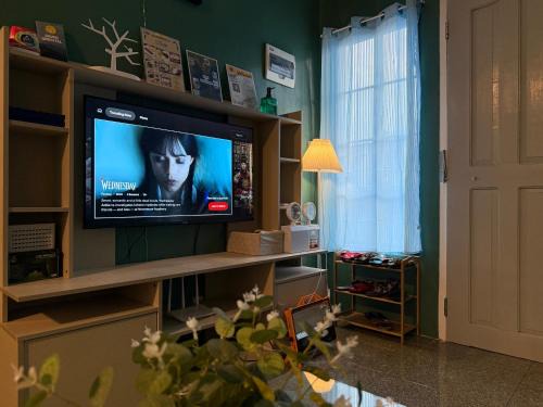 Mati House | Radex Place Staycation 2BR House- near Dahican beach