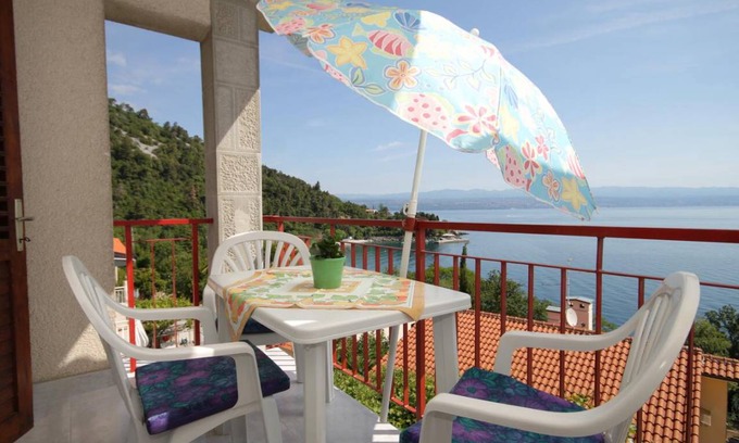 Medveja Cabin | Room with terrace and sea view Medveja, Opatija (S-7720-a)