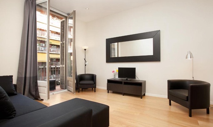 Eixample Apartment | Spacious and modern apartment