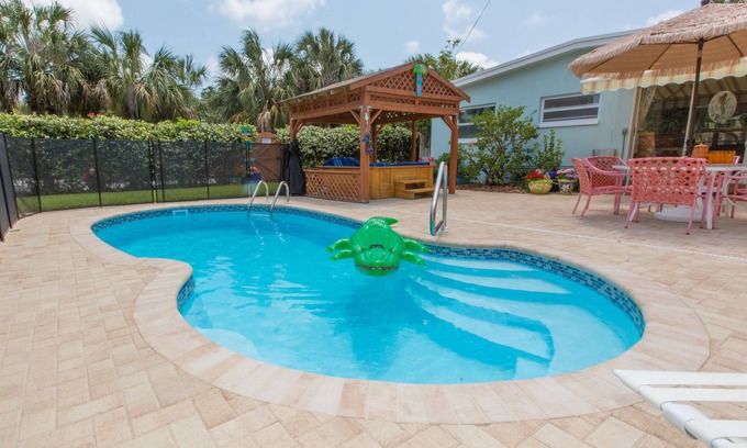 Carlouel House | Stay in Paradise Steps From Beach! Pool, Spa, Hot Tub! Small Dog Okay