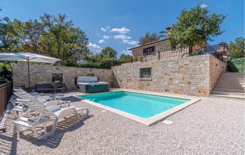 Rojnici House | Stunning Home In Trosti