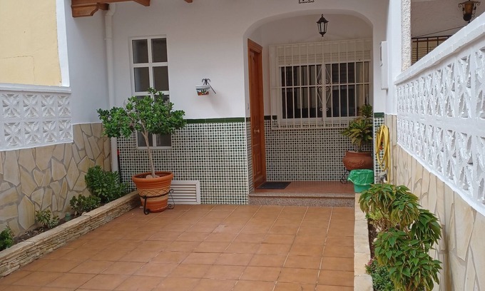 Nerja City Centre House | TOWNHOUSE WITH PATIOS, BBQ, FREE WIFI AND PARKING AT 5 'ON FOOT OF THE BEACH