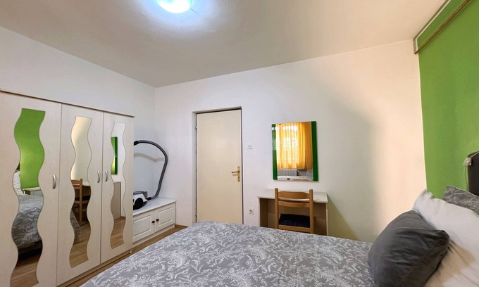 Silo Apartment | Two bedroom apartment with terrace and sea view Šilo, Krk (A-18724-a)