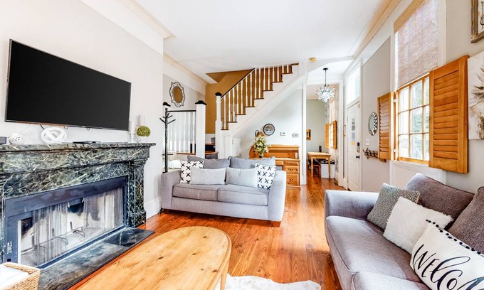 Cannonborough Elliotborough House | 132 m² House ∙ 3 bedrooms ∙ 8 guests