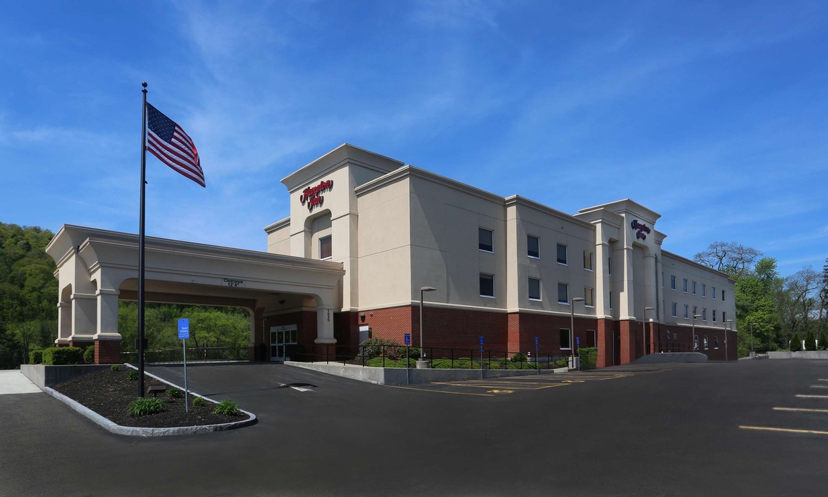 Owego Hotel | Hampton Inn Owego