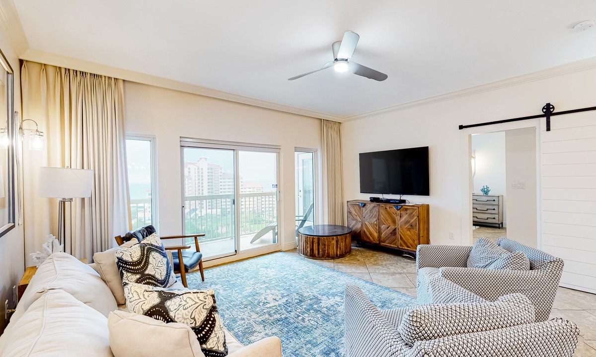 Sandestin Condo | Renovated Gulf view condo w/ beach access & resort pools, hot tub, tennis