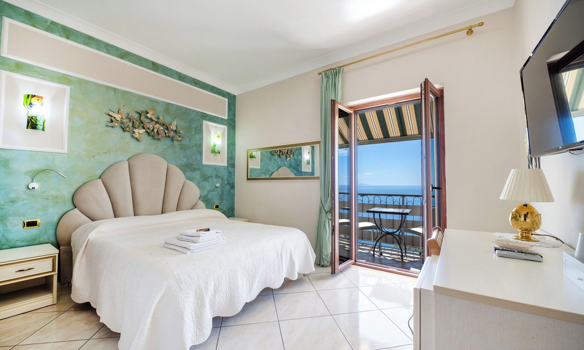 Conca dei Marini Bed & Breakfast | B&B Il Pavone