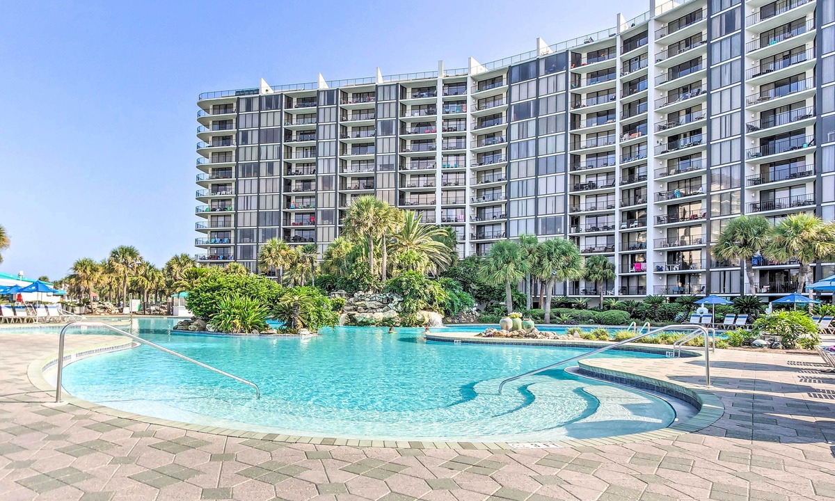 Panama City Beach Condo | Pool & Beach Trolley Access: PCB Resort Condo!