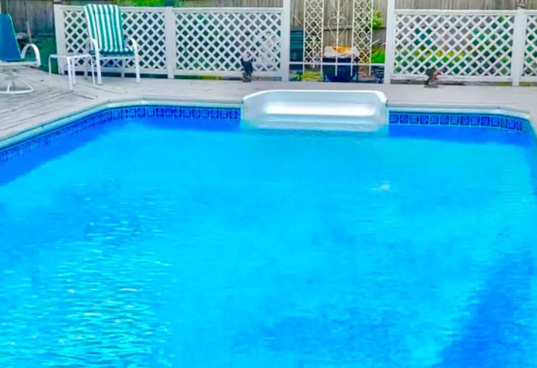Long Island House | 1 cozy room in shared house in charming Selden with AC, WiFi
