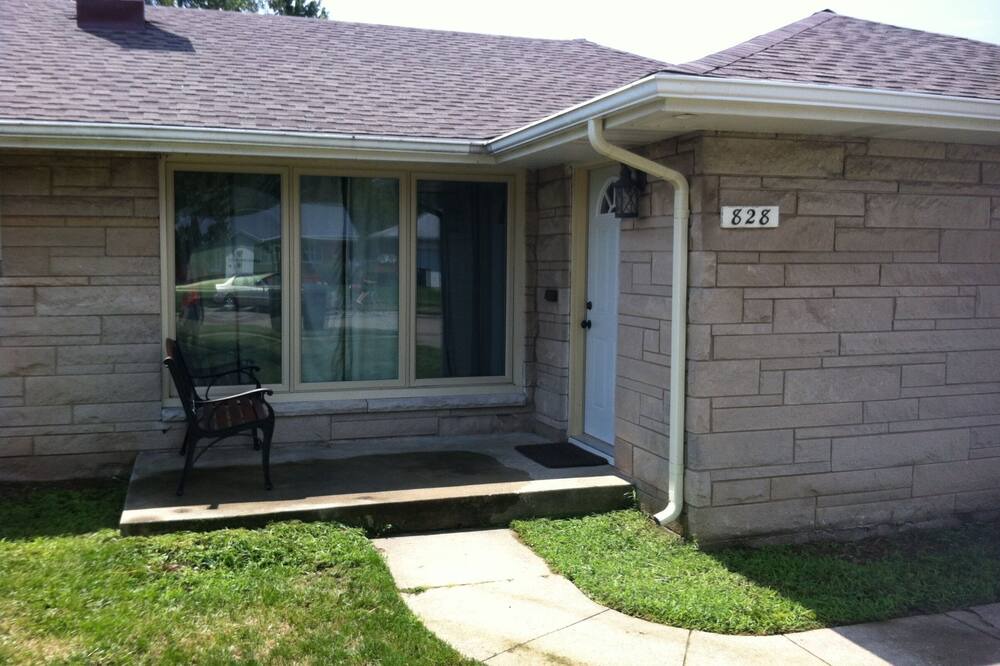 Notre Dame House | Completely redone house with yard, steps from Notre Dame