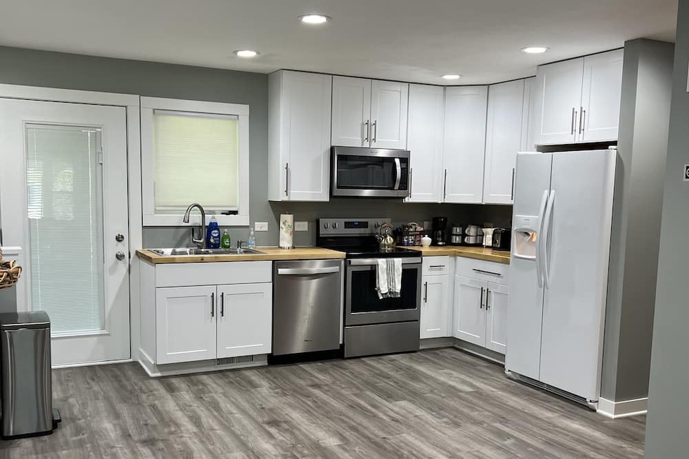Wooded Estates House | Spacious home in walking distance to Notre Dame University