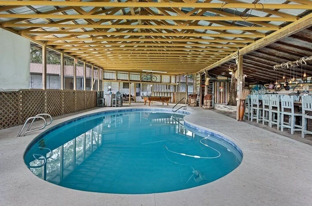 Valdosta House | Welcome To the Ranch at White Water- Charming home on 5 acres with event patio.