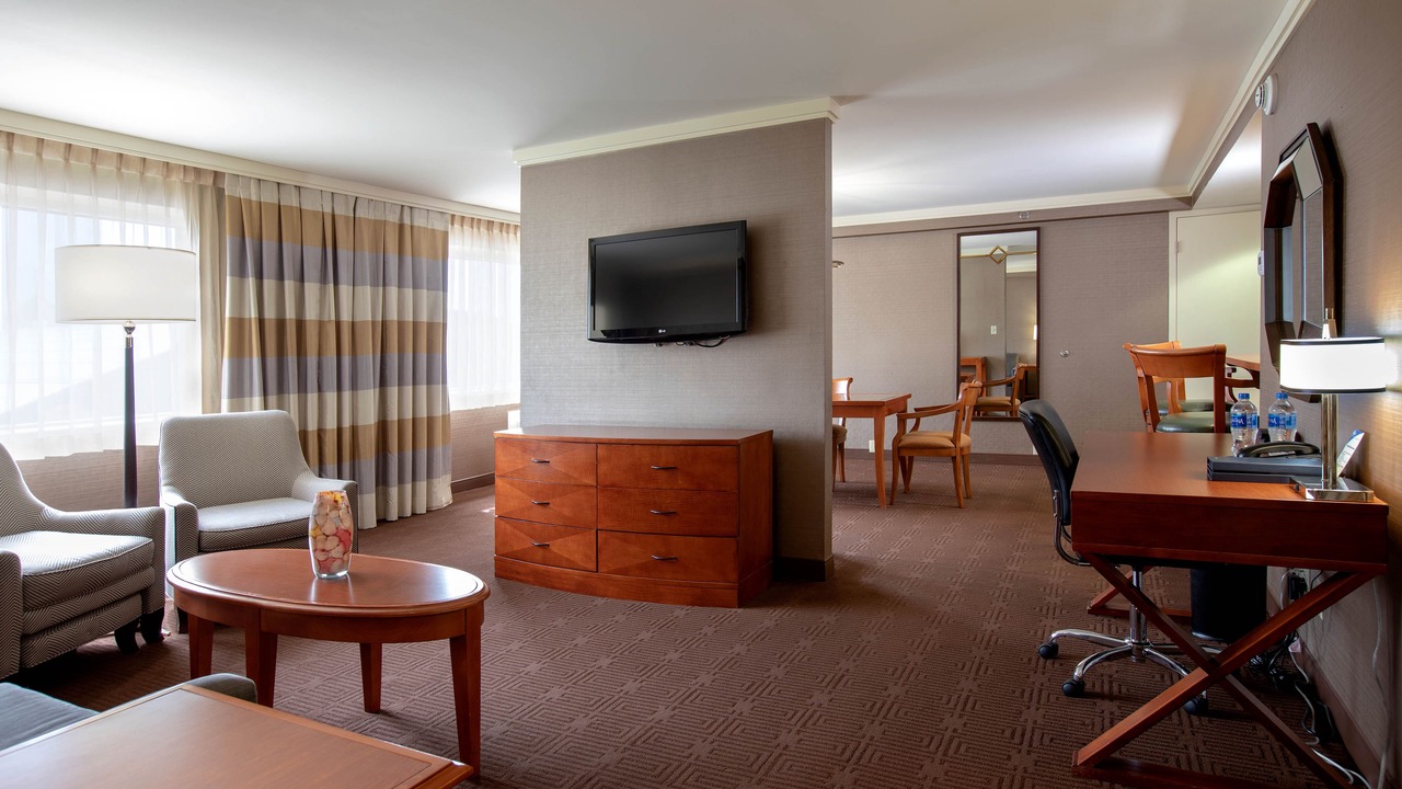 Photo of Livingroom in Downtown Niagara Falls