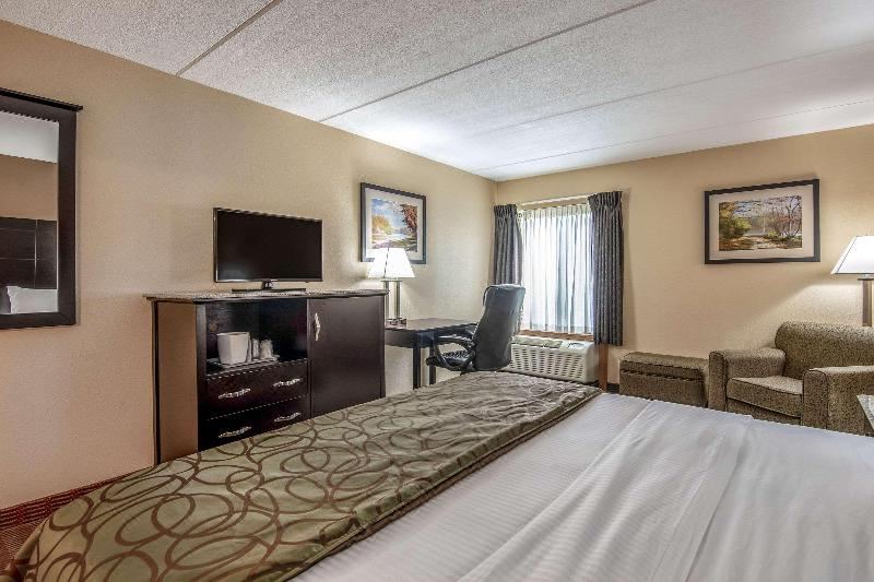 Photo of Bedroom in Tully