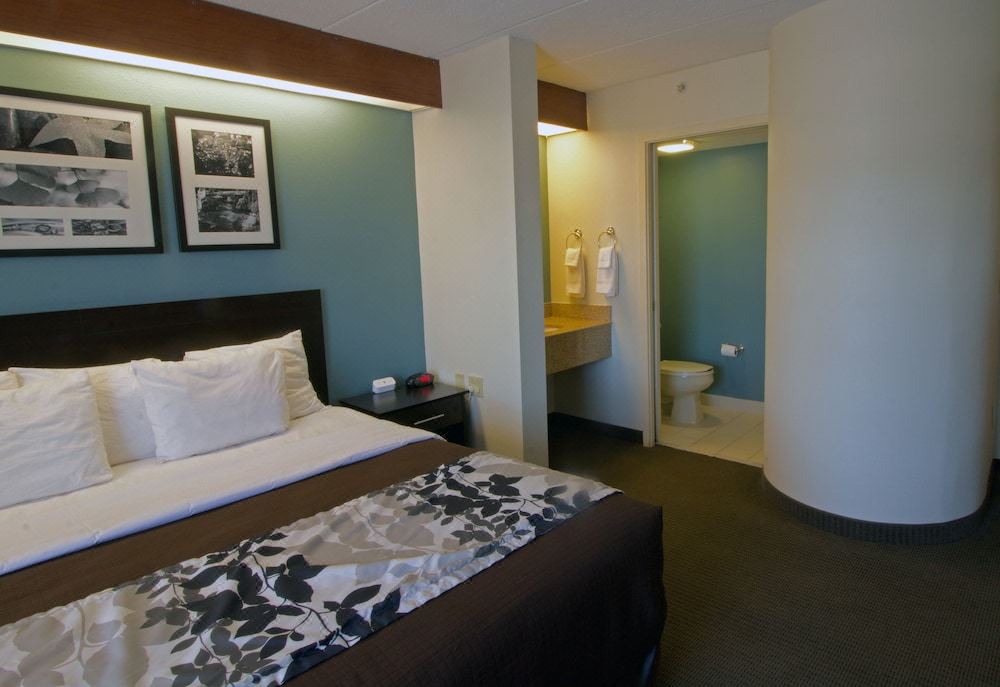 Photo of Bedroom in Northwest