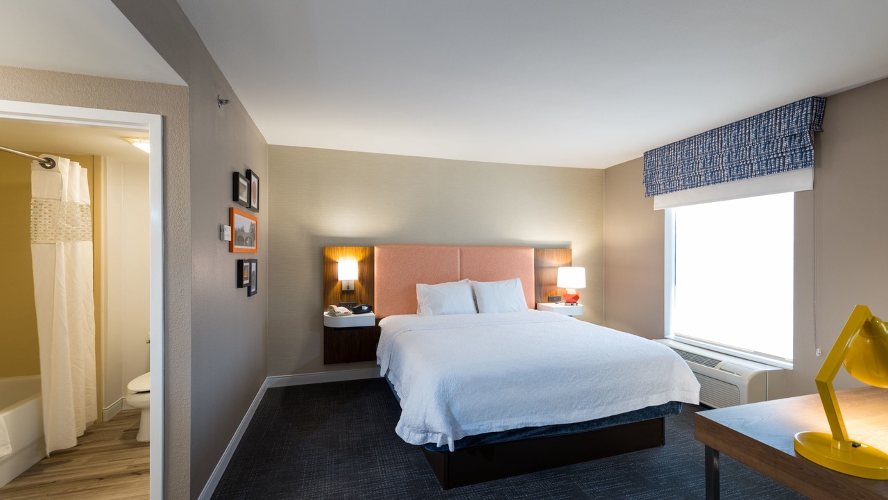 Photo of Bedroom in Jamestown