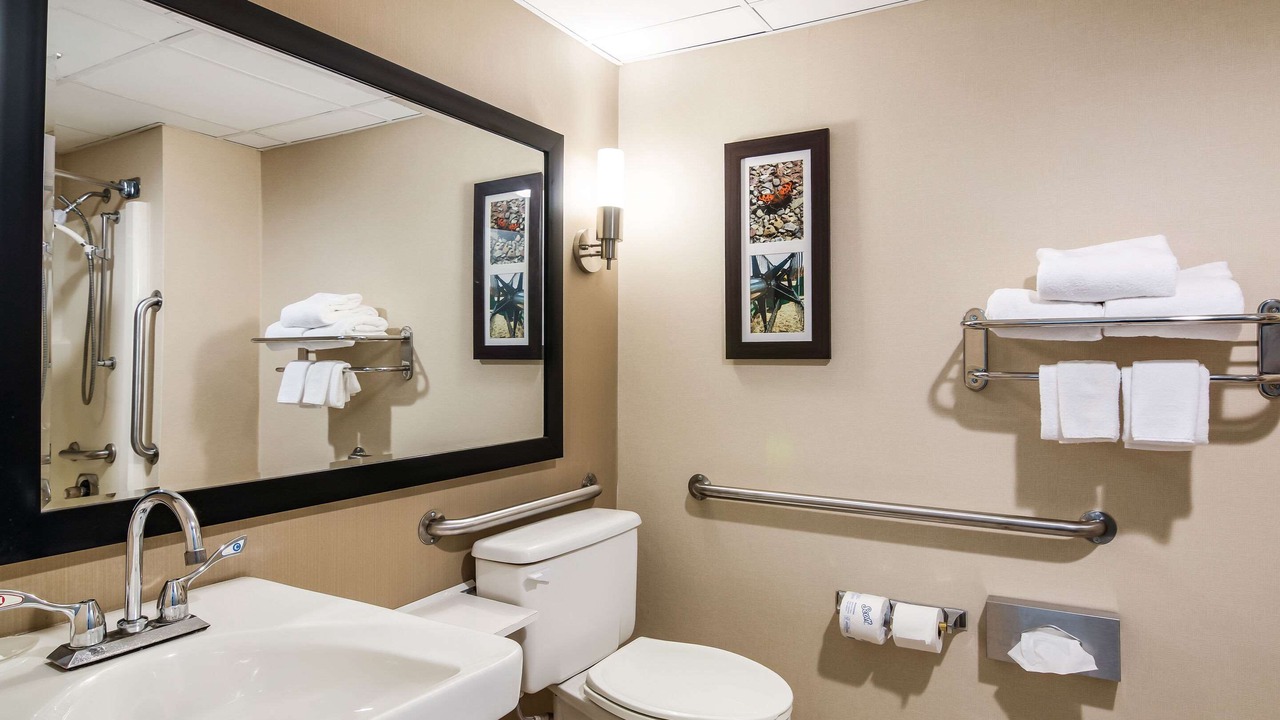 Photo of Bathroom in Jamestown
